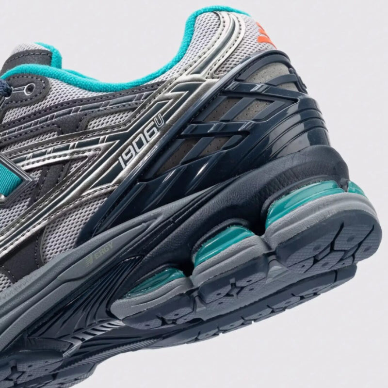 NB 1906U “Steel/Cyan”